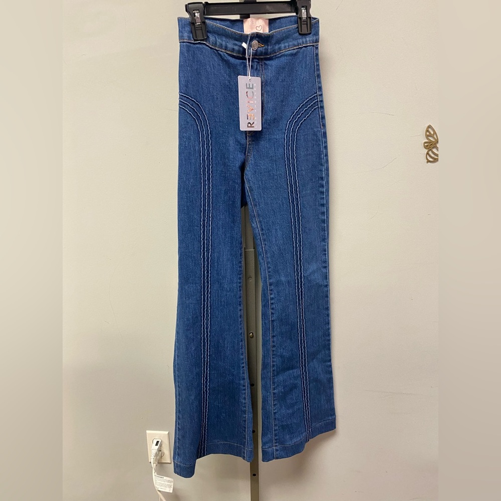 1076 / Revice Women’s Rollergirl Flares Blue Clue Wash Jeans Size 25 NWT